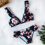 2017 New Sexy Bikinis Women Swimwear Push Up Swimsuit Halter Top Biquini Padded Bathing Suit Lace Brazilian Bikini Set